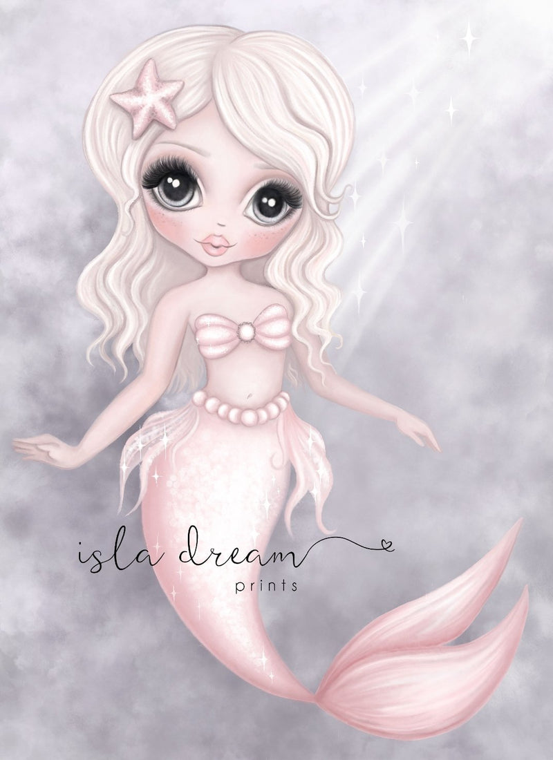 Jewel the Mermaid in the Ocean